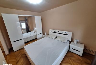 Apartament cu 3 camere decomandat, mobilat în Girocului - 3
