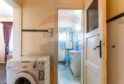 Casă cu 3 camere cu Teren 492 Mp în Tractorul - 5