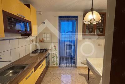 Apartament cu 3 camere decomandat în Central - 2