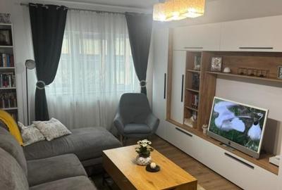 Apartament cu 3 camere semidecomandat, mobilat în Burdujeni - 2