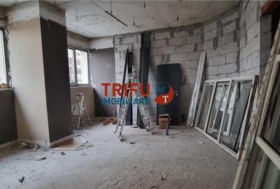 Spatiul comercial 9 camere de vanzare Cetate  pretabil regim hotelier - 2