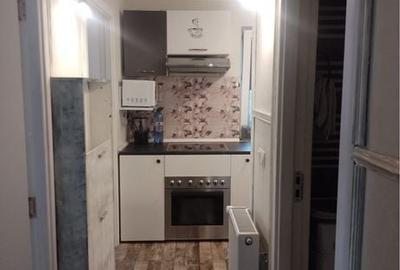 Apartament cu 2 camere decomandat în Cetate - 2