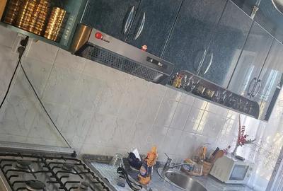 Apartament cu 3 camere decomandat în Central - 2