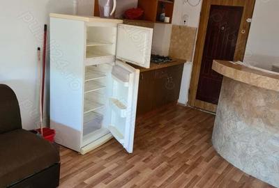 Vand apartament cu 2 camere - 1