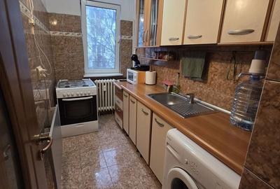 Garsonieră decomandată, mobilată în Valea Oltului - 3
