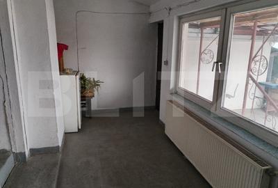Spatiu comercial, 11 incaperi, 320 mp, zona Closca - 15