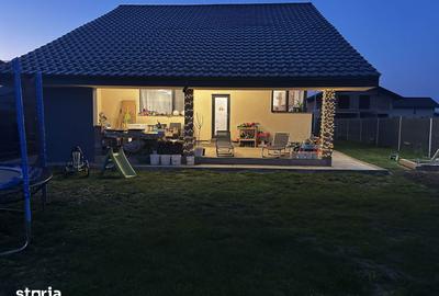Casă cu 4 camere cu Canalizare în Hărman - 9