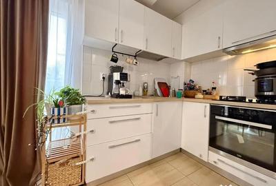 Apartament cu 3 camere decomandat în Ștefăneștii de Jos - 7