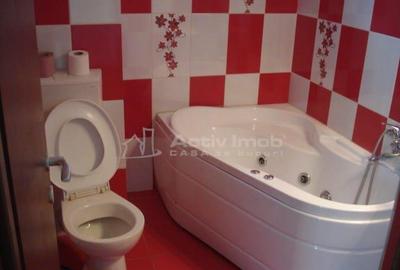 APARTAMENT 3 CAMERE NAVODARI - 1