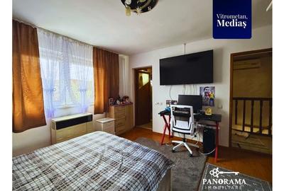 Casă individuală cu 3 camere cu Canalizare în Vitrometan - 7