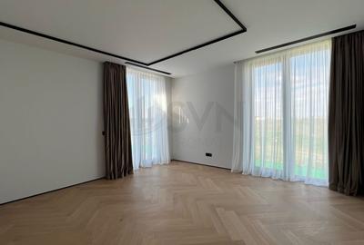 REV2004667 Vile de Lux l Pipera - 18