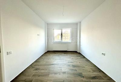 Apartament nemobilat, 3 camere 2 bai+parcare, Zona Coresi Apartament nemobilat, 3 camere 2 bai+parcare, Zona Coresi - 6