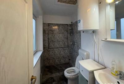 Casă cu 3 camere în Central - 1