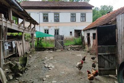 Casă cu 4 camere în Gârbovăț - 1