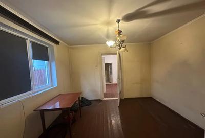 Casă cu 3 camere cu Teren 105 Mp în Central