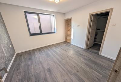 Casă individuală cu 6 camere cu Canalizare în Central - 27