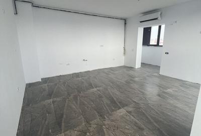 Apartament cu 2 camere decomandat în Primo