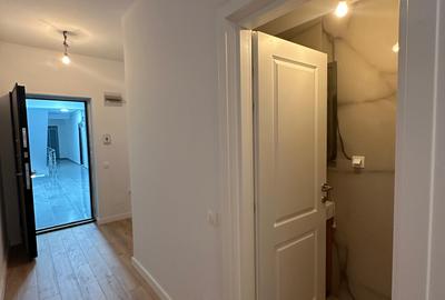 Apartament sector 4 gata de mutat - 2