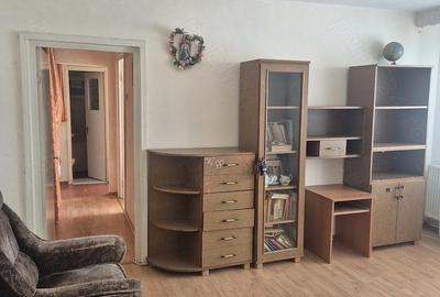 Apartament cu 3 camere semidecomandat în Central - 5