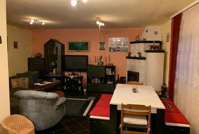 Casă cu 4 camere în Central - 6