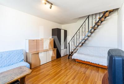 Apartament spatios, scara interioara, doua bai, in zona Faget - 12