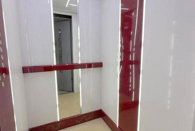 Apartament cu 3 camere decomandat în Cornișa - 2