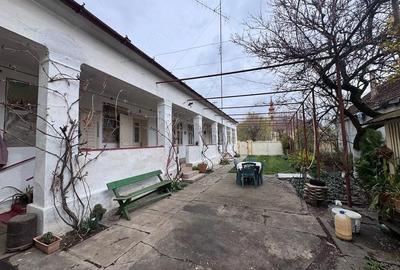 Casă cu 4 camere cu Teren 1400 Mp în Frumușeni - 1