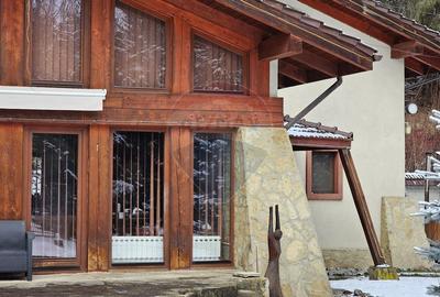 Vilă de lux cu 4 camere de vânzare în Câmpulung Moldovenesc, Suceava - 4