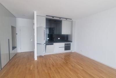Apartament cu 4 camere decomandat în Băneasa - 4