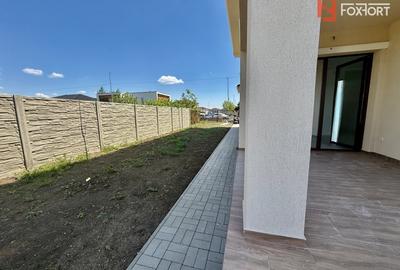 Duplex cu 4 camere cu Canalizare în Dumbrăvița - 6