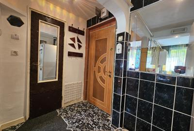 Apartament cu 2 camere decomandat în Micro 15 - 12