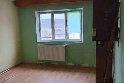 Apartament cu 2 camere decomandat în Ostroveni - 9