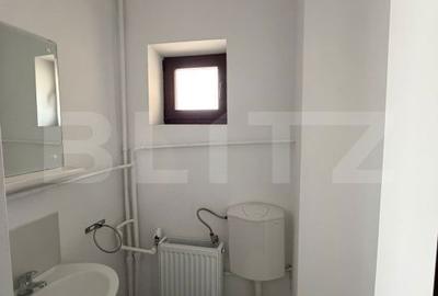 Casă cu 4 camere cu Teren 200 Mp în Central - 7