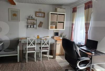 Casă cu 2 camere cu Teren 1800 Mp în Vârfurile - 1