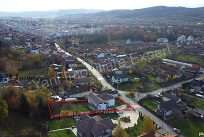 Spațiu comercial, de 320 mp, în Central - 14