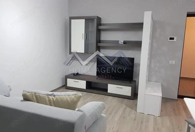 Apartament cu 2 camere semidecomandat în Central - 1