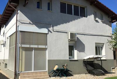 Casă cu 6 camere în Curtea de Argeș - 3