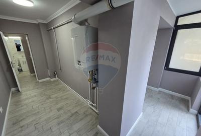 Spatiu comercial renovat - 4