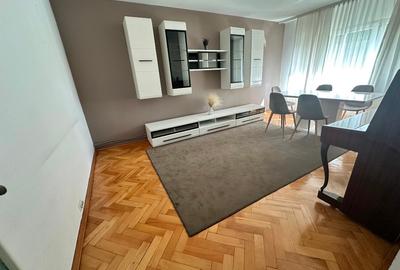Apartament de vanzare cu 4 camere, 83mp, zona sub Stadion, Alba Iulia