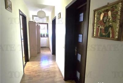 Casă cu 8 camere cu Teren 419 Mp în Corbeanca - 18