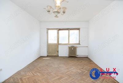 Apartament cu 2 camere decomandat în Babadag - 1