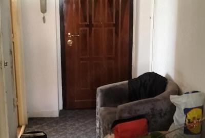 Apartament cu 3 camere decomandat în Central - 1