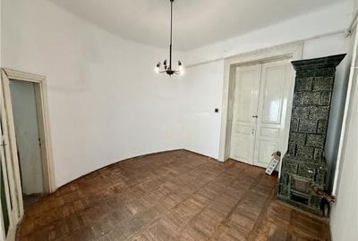 Apartament cu 2 camere decomandat în Universitate - 3