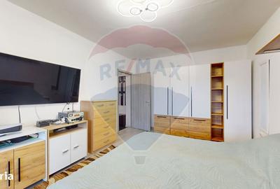 Apartament cu 3 camere decomandat în Triaj - 9