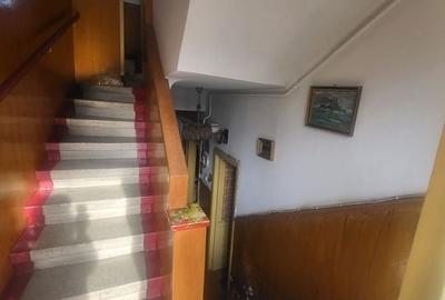 Vanzare Casa vintage 4 camere, curte proprie, centrala, garaj , Vatra Luminoasa - 3