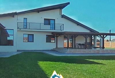 De inchiriat casa moderna cu 4 camere, Livada - 1