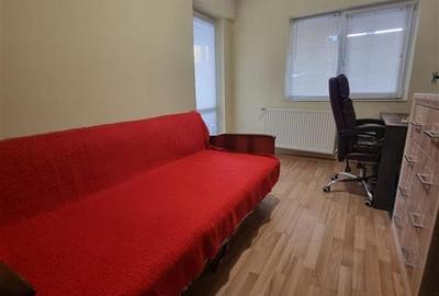 Apartament 4 camere decomandat - etajul 2 - bloc din 1980 - 90 mp - 13