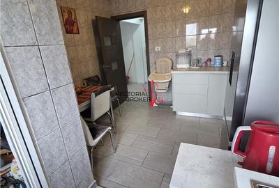 Pantelimon, Morarilor, 2 camere, decomandat, constr.1984 Pantelimon, Morarilor, 2 camere, decomandat, constr.1984 - 9