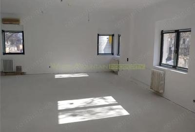 Spațiu comercial, de 200 mp, în Eminescu - 1