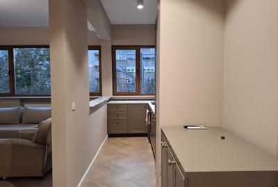 Universitate, FARA RISC SEISMIC, STRADAL, REABILITAT, RENOVAT SI MOBILAT LUX Universitate, FARA RISC SEISMIC, STRADAL, REABILITAT, RENOVAT SI MOBILAT LUX - 18